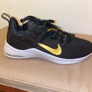 Nike women’s shoes